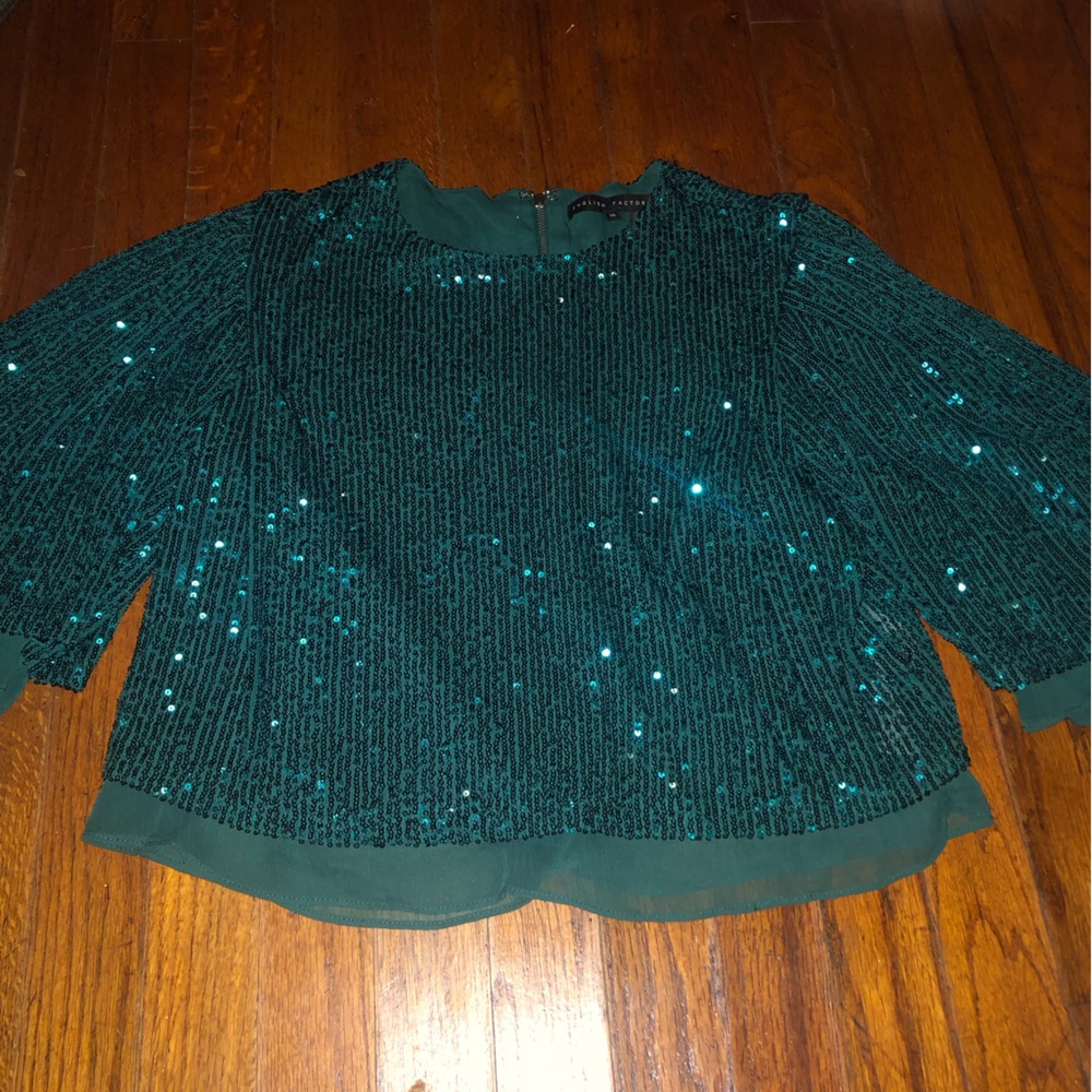 Green solid sequin top